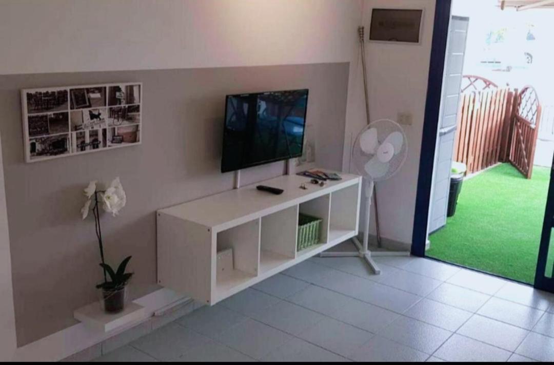 Amazing Bungalow With Wi-Fi For Relaxing Holidays Maspalomas  Buitenkant foto